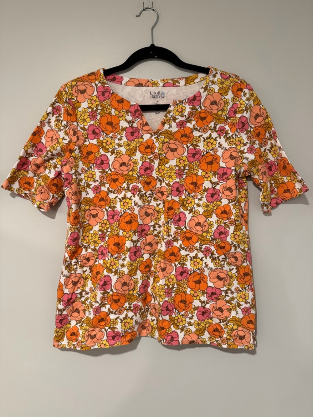 Croft & Barrow Notch Neck Floral Elbow Sleeve Top Orange Pink Yellow Medium